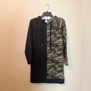 Woman’s Sweatshirt Dress